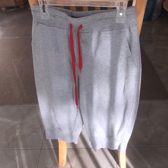 Carbon Pants - Carbon lounge capris (171)